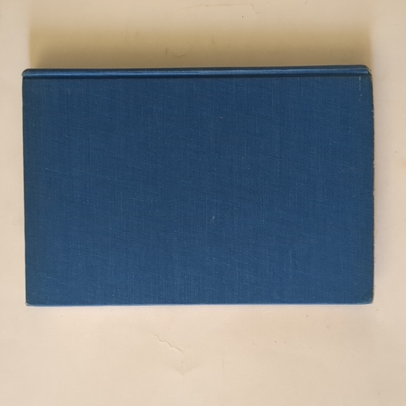 Betsy's Busy Summer - Carolyn Haywood - 1956 - Picture 8 of 13